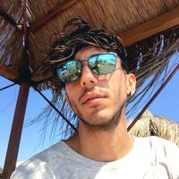 Fotos de Sadra Shahbazi