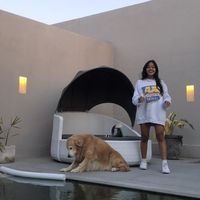 Adellia Angesti's Photo