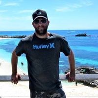 Gray Murphy的照片