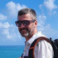 Hugo Cornellier的照片