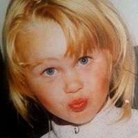 Fotos de Loana Filigrano