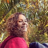 Tainá  Hololanda's Photo