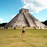 Helena Pou Sanchez的照片