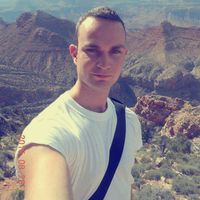 Ádám Drahovszky的照片