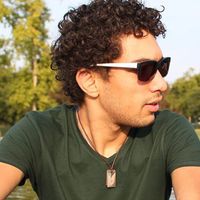 Nicolas Velai的照片