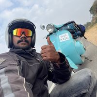 Ancil Navas的照片