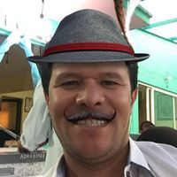 Lev Castelán的照片