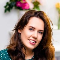 Yuliia Dementii's Photo