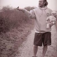 Tom Minogue的照片