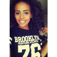 Fotos von Betty Yohanne