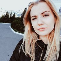 Fotos de Elizabeth Kurachet