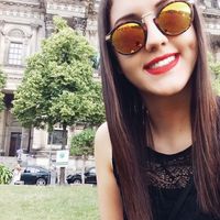 Diana Pereira的照片