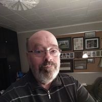 Stuart McDonald的照片