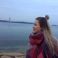Alina Gaiduenko的照片