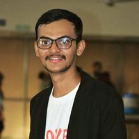 Er Maulik Kakdiya的照片