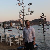 Mestan Karadag的照片