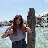 Aslıhan Solak's Photo