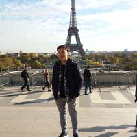 John Aripov的照片