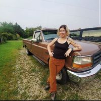 Christine Nolan的照片