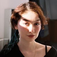 Naz Jumalina的照片