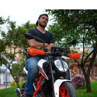 Julian Andres Falla Castillo的照片