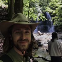 Demian Hoch的照片