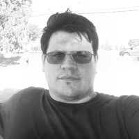 Julio Gomez的照片