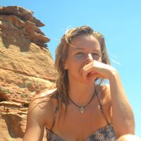 JANINA BELLINGHAUSEN's Photo