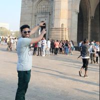 rishabh kashyap的照片