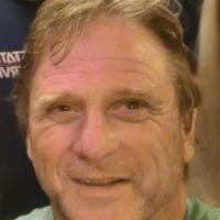 william Bonner的照片