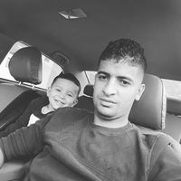 Djamel Eddine Djagham的照片