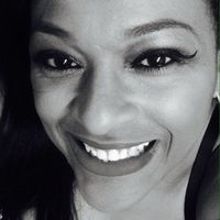 Mouna Traore的照片