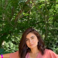 Özlem Tarkan's Photo