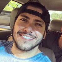 Rene Avalloni的照片