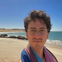 Adil Daoumer's Photo