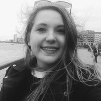 Zsuzsi Kovács的照片