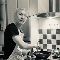 Suké Akaike的照片