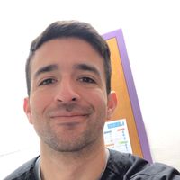 Carlos Flores的照片