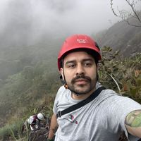 Julian Camelo的照片