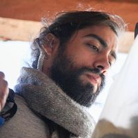 Enrique Rizo的照片