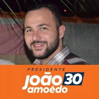 Adryan Fernandes的照片