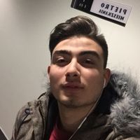 Yiğit Gutay的照片