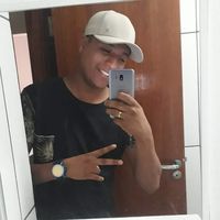 Ariel Kaleb的照片