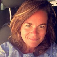 Anouk Etienne's Photo