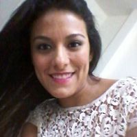 Elizabeth Estrada的照片