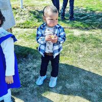 Fotos de Maxzuna Soliyeva