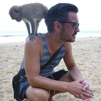 Paul-Sebastian  Popescu的照片