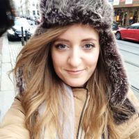 feyza yesilay的照片