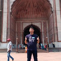 Yoshu Urano的照片