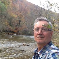 Yves Brozovic的照片